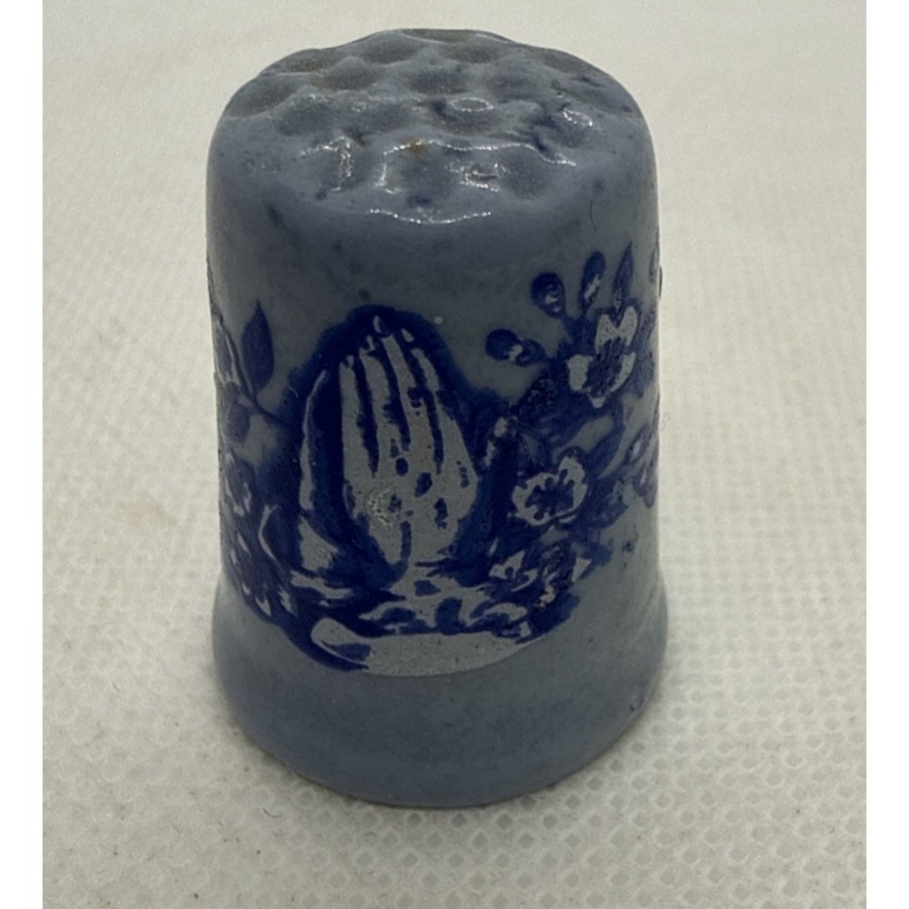 Vintage Delft Blue Pottery Thimble Decor Praying Hands